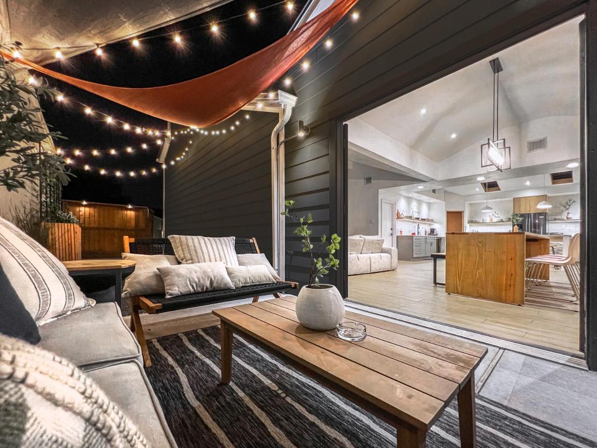 Open Airy Custom Designed Home - 2Kings - Sleeps 14 Houston Exterior foto